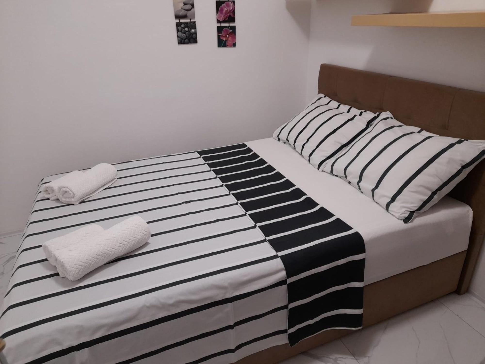 Apartments Malou Baska Voda Room photo